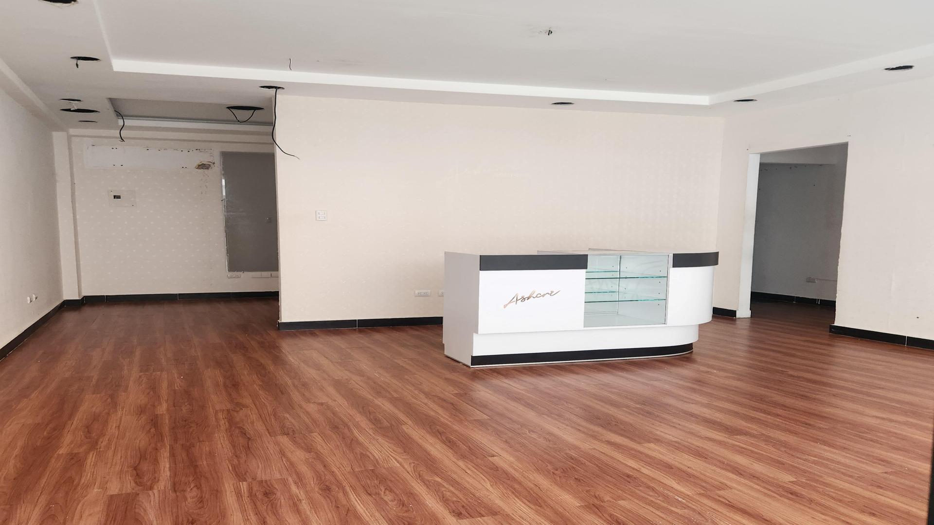 oficinas y locales comerciales - Coquetico Local en Naco 3
