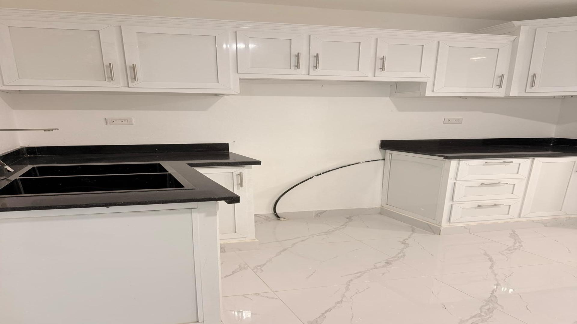 casas - CASA EN VENTA EN LOS JARDINES DEL NORTE, SANTIAGO. 6
