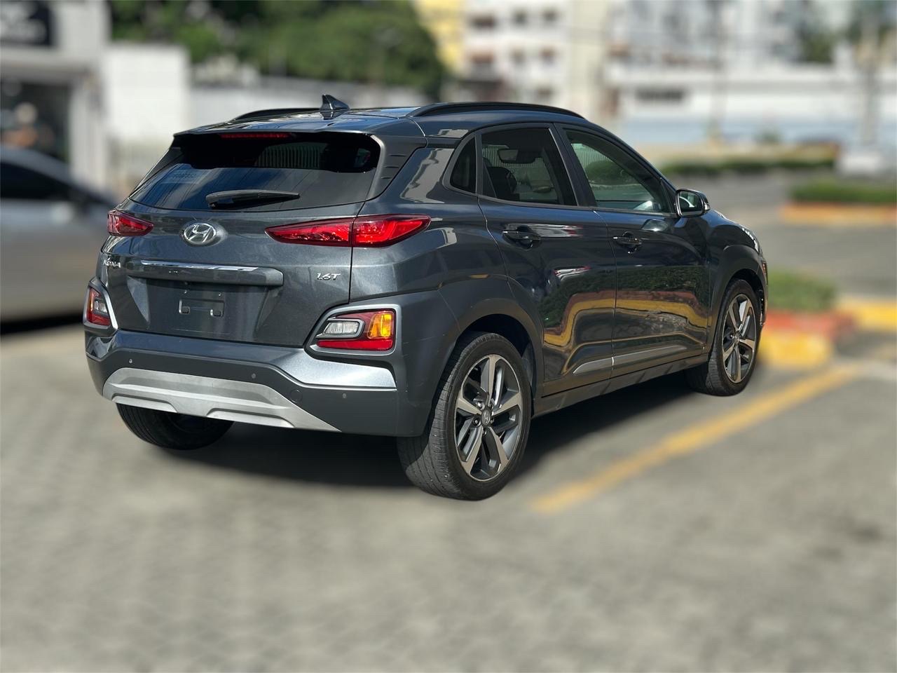 jeepetas y camionetas - Hyundai KONA 2021 FULL *recien importada* 250k de inicial 3