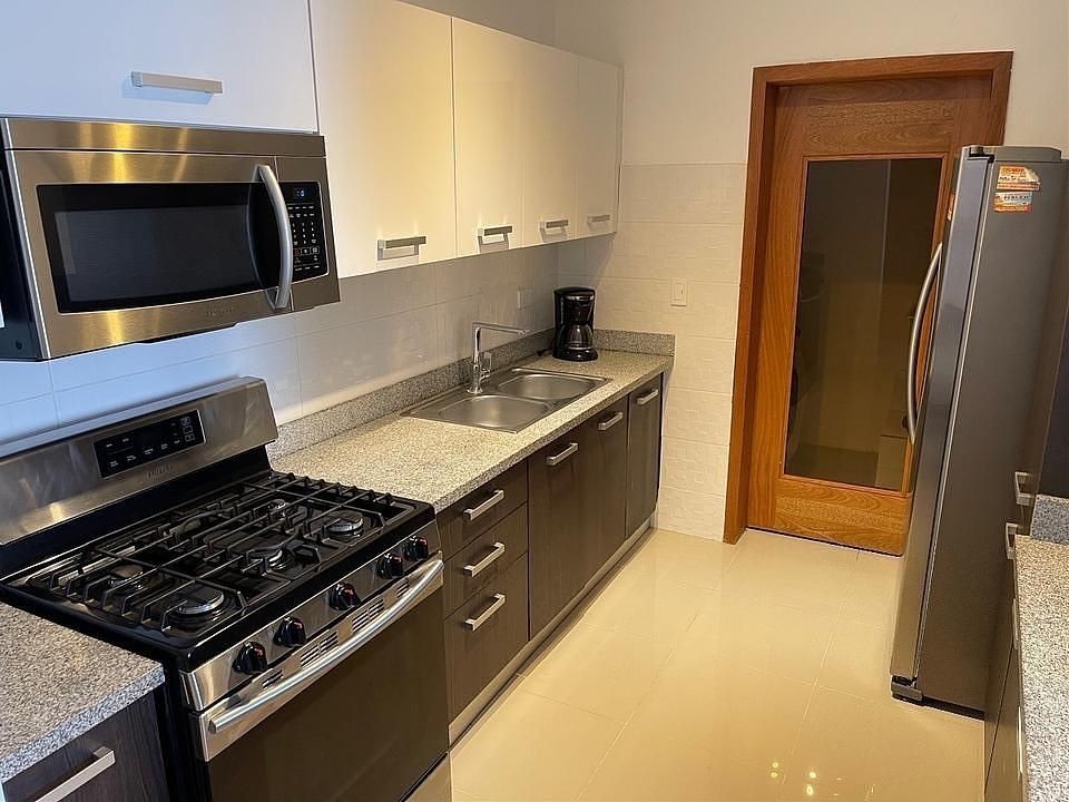 apartamentos - Bella Vista amueblado 1 habitacion 1.5 banos 1 parqueo