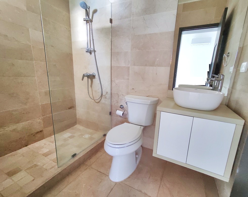 apartamentos - Primer nivel de venta en Los Cerros de Gurabo 3