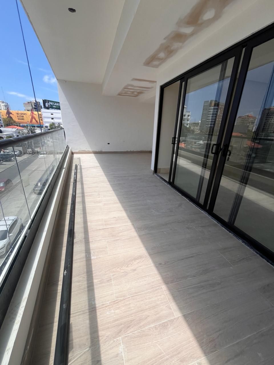 apartamentos - Apartamento venta Naco 3 hab mas estudio