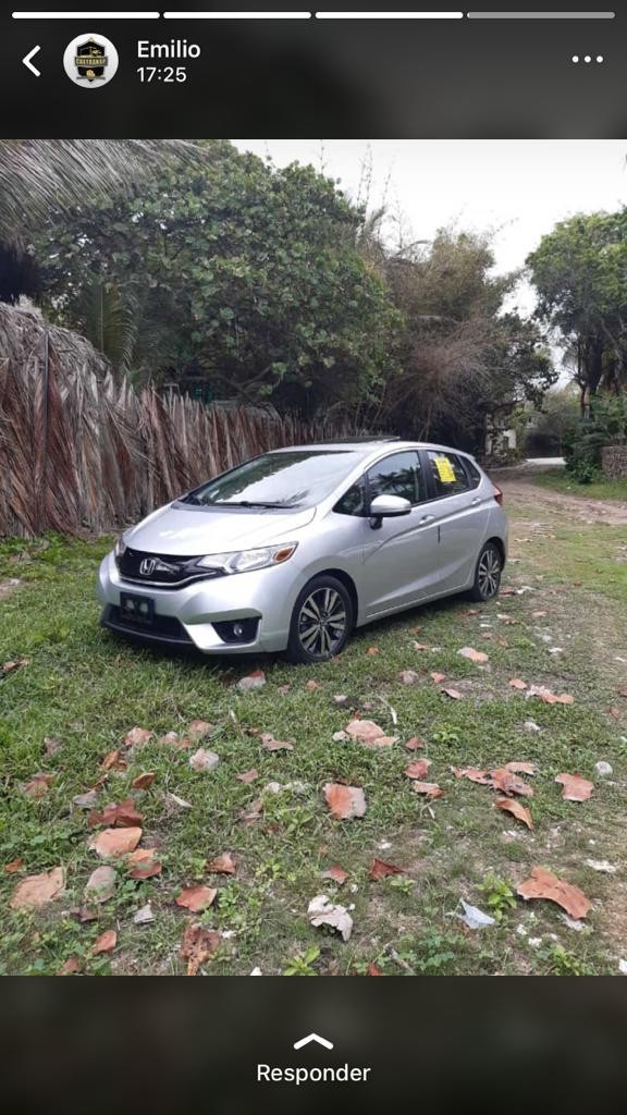 carros - vendo  honda fit ex 2015  en excelentes condiciones solo 63mil milla única dueña 2