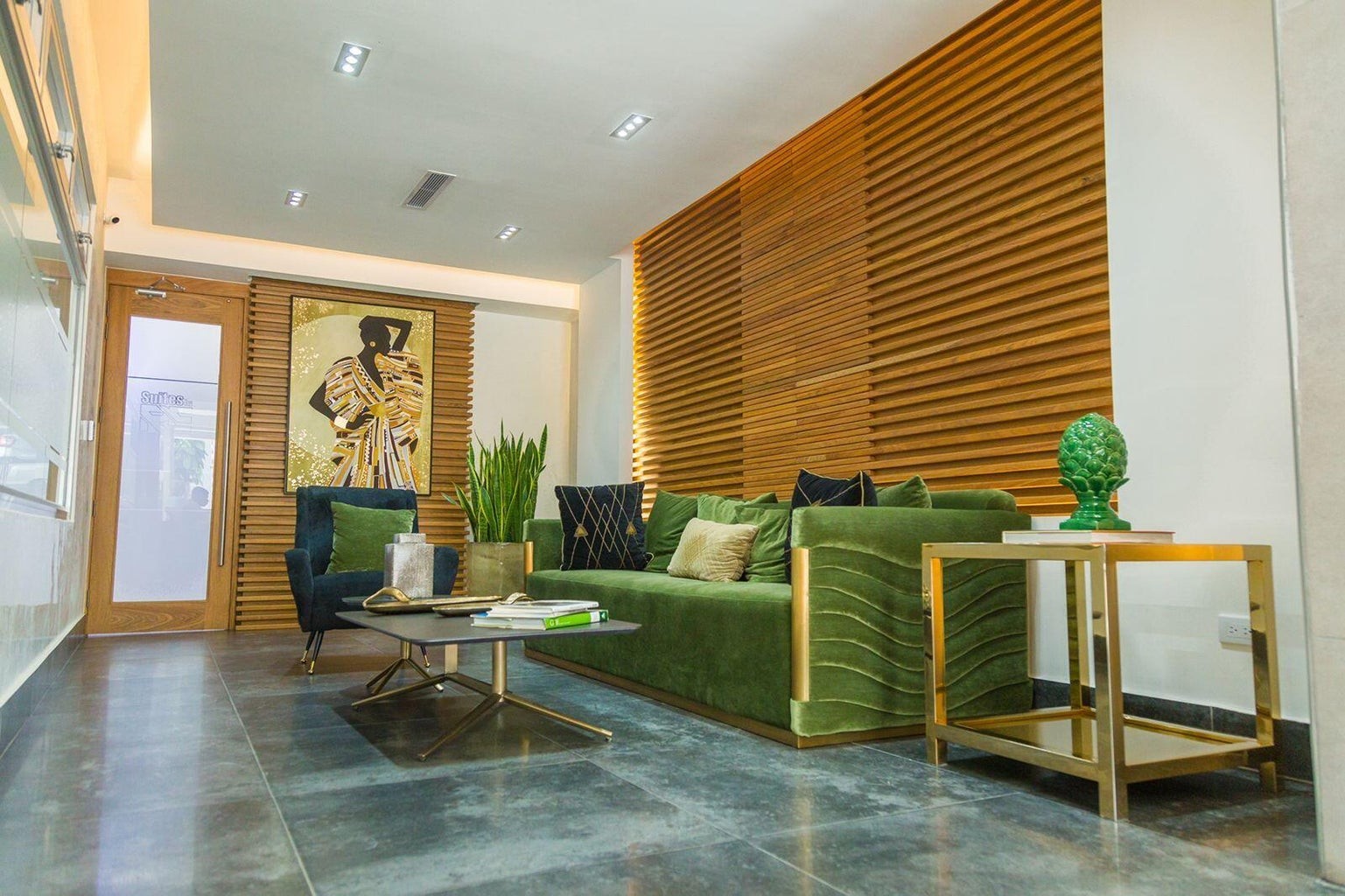 apartamentos - Apartamento en moderna torre en el sector mas exclusivo de Santo Domingo 9
