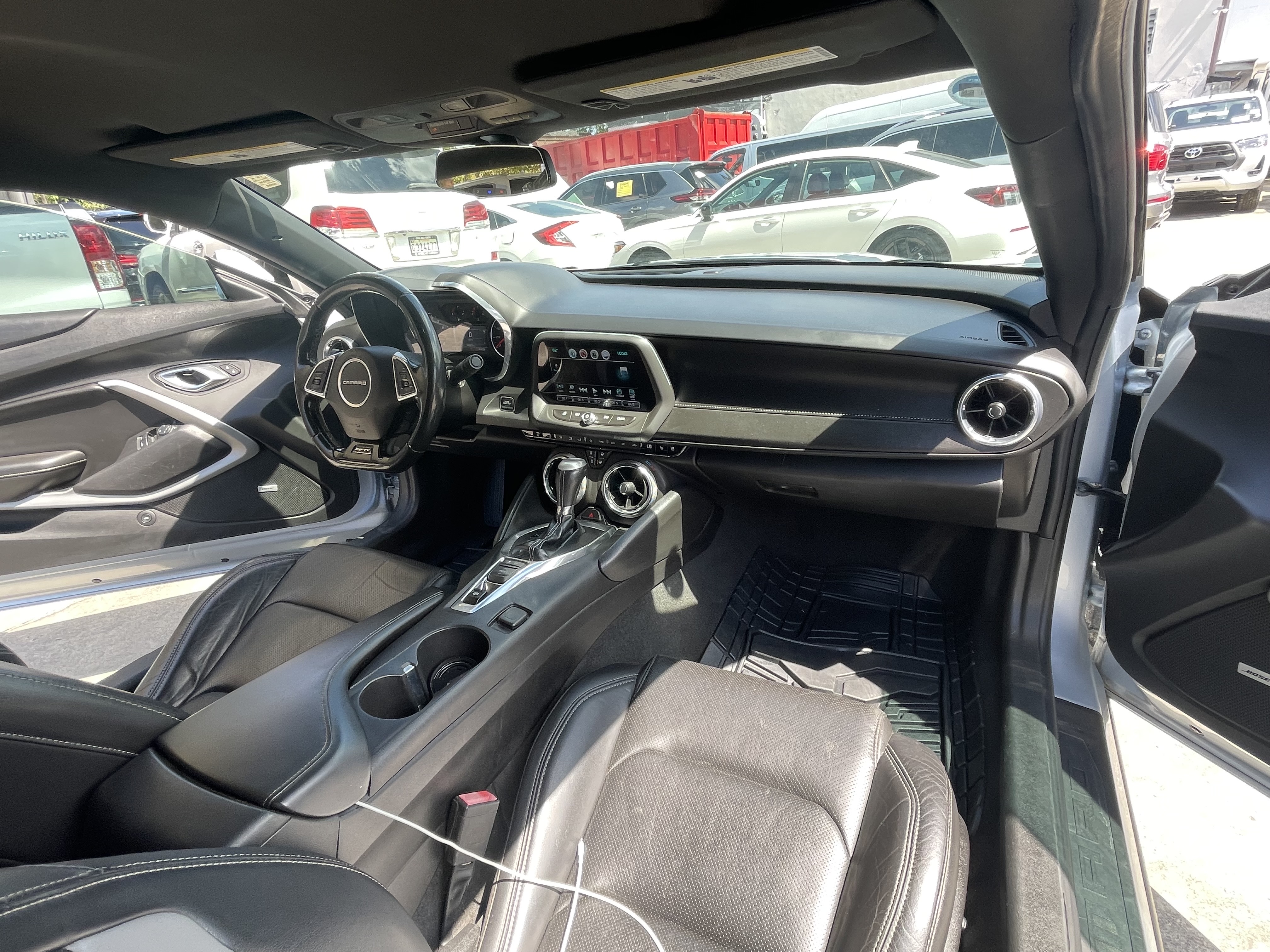 carros - Vendo en Super buen precio, llámame  8