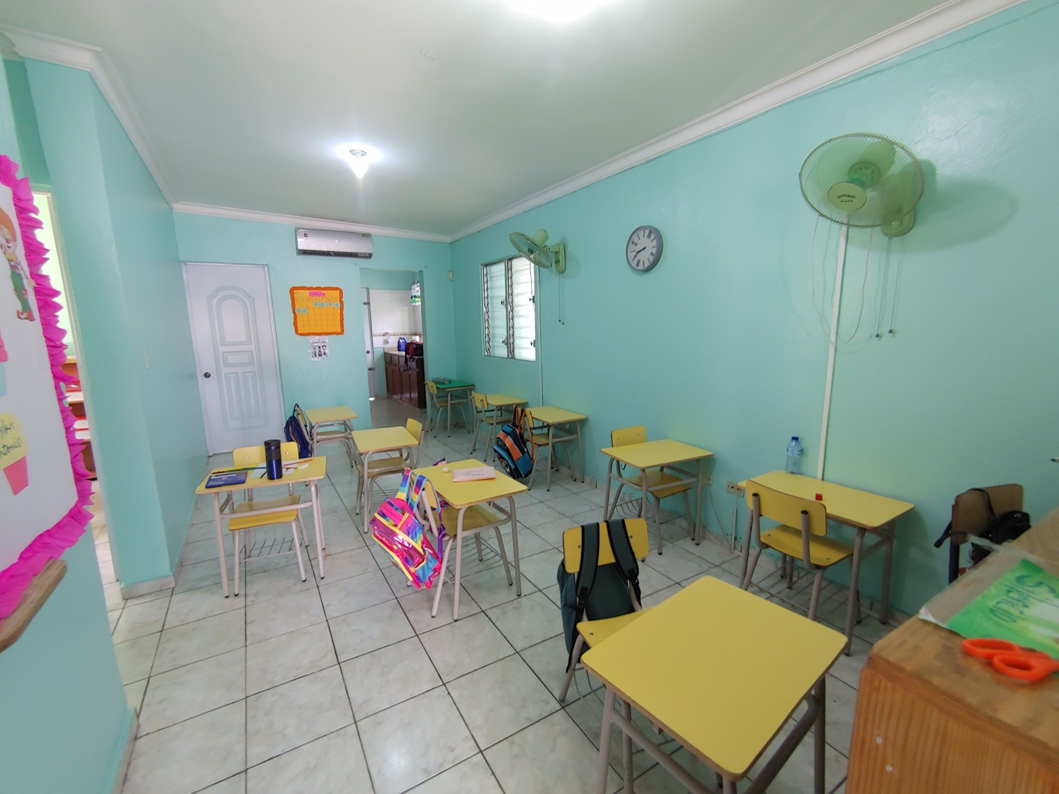 cursos y clases - COLEGIO MONTESSORI CARMENCITA CIUDAD REAL AV REPUBLICA DE COLOMBIA 9