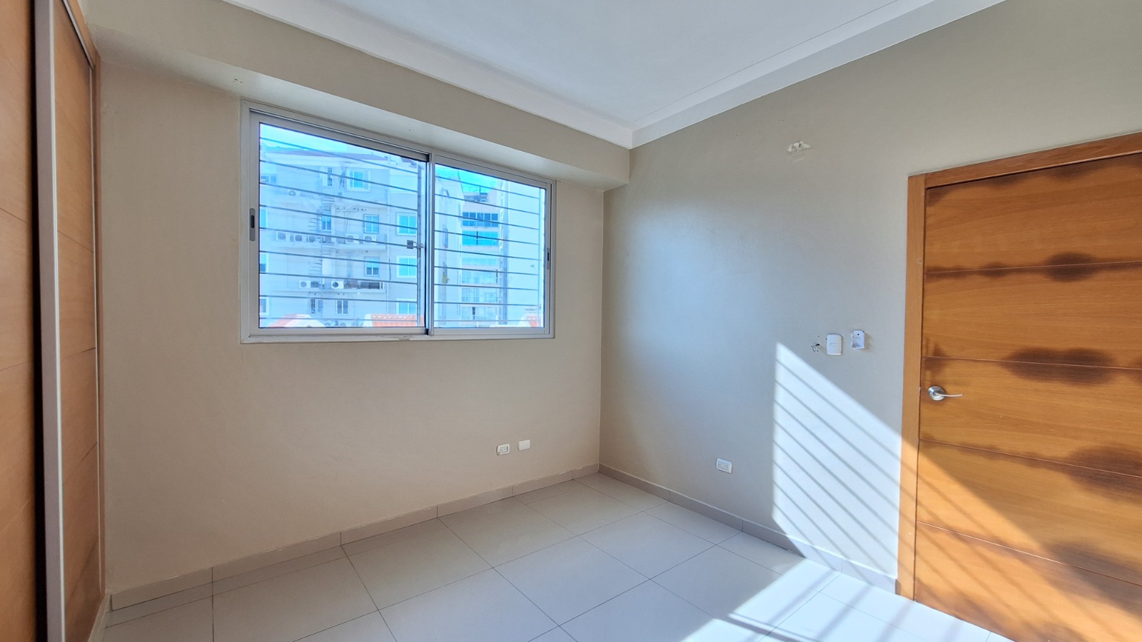 apartamentos - Vendo apartamento en Serrallés  1