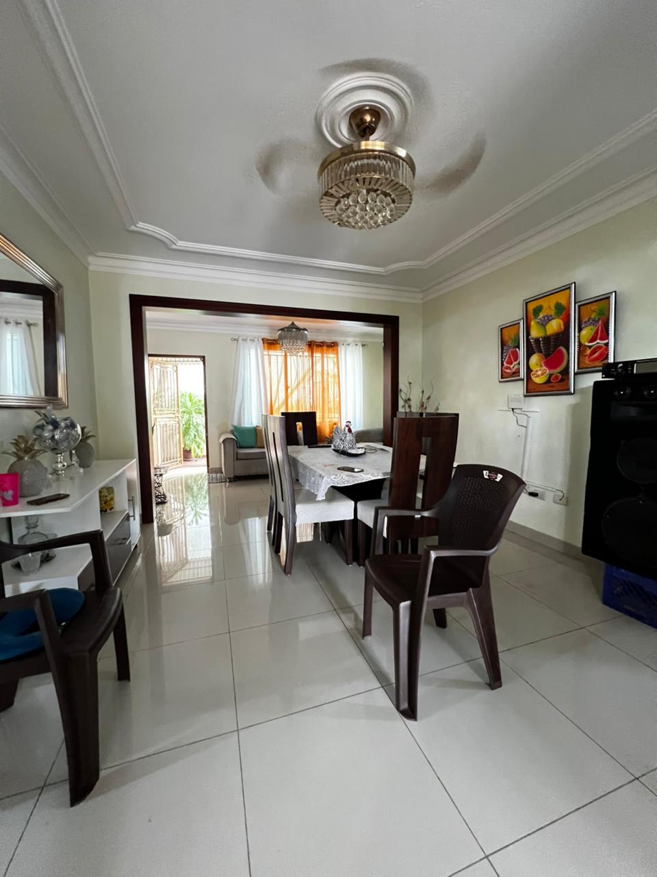 casas - CASA EN VENTA EN EL EMBRUJO III, SANTIAGO. 4