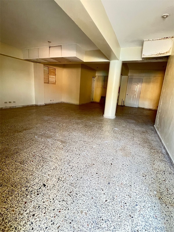 habitaciones y viviendas compartidas - Venta de Edifcio de 5 niveles en la Altagracia, Herrera.
Santo Domingo  3