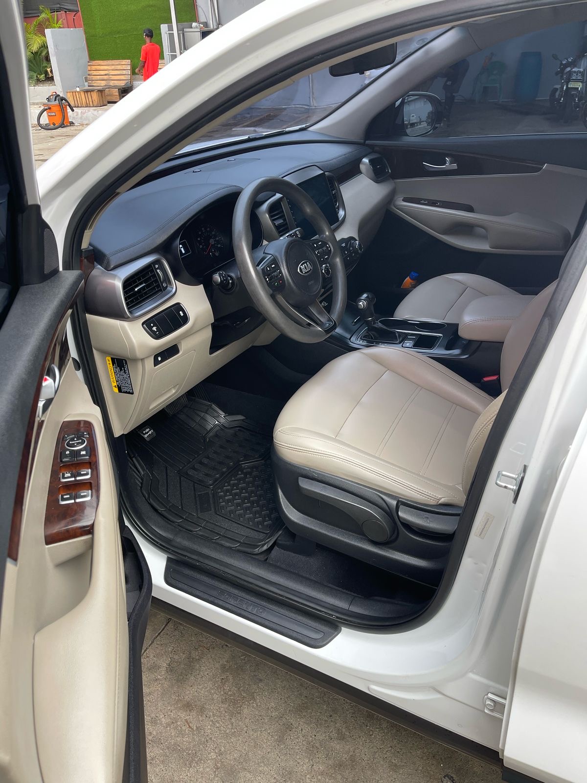 jeepetas y camionetas - Kia Sorento 2016 1
