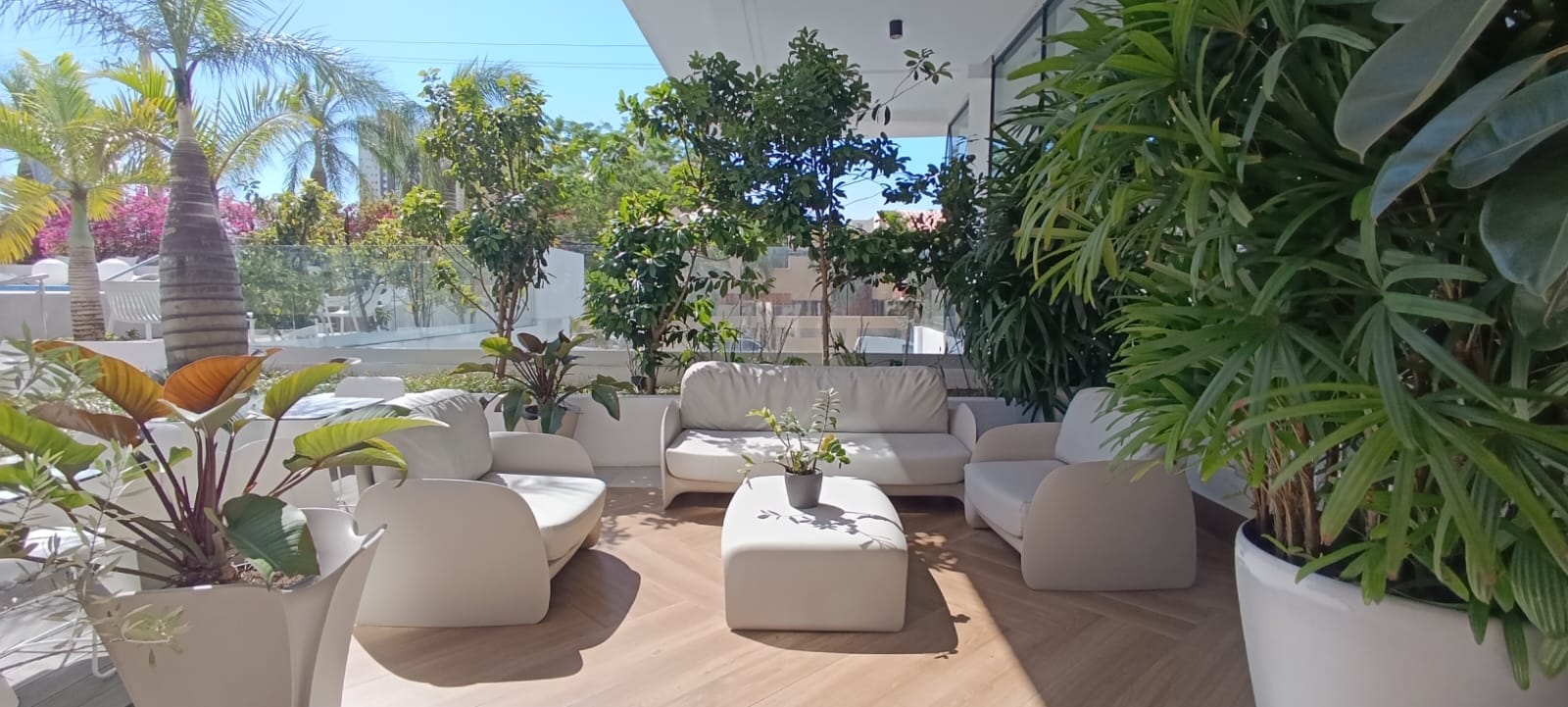 apartamentos - Los Cacicazgos en Lujosa Torre con Hermosas Áreas  3
