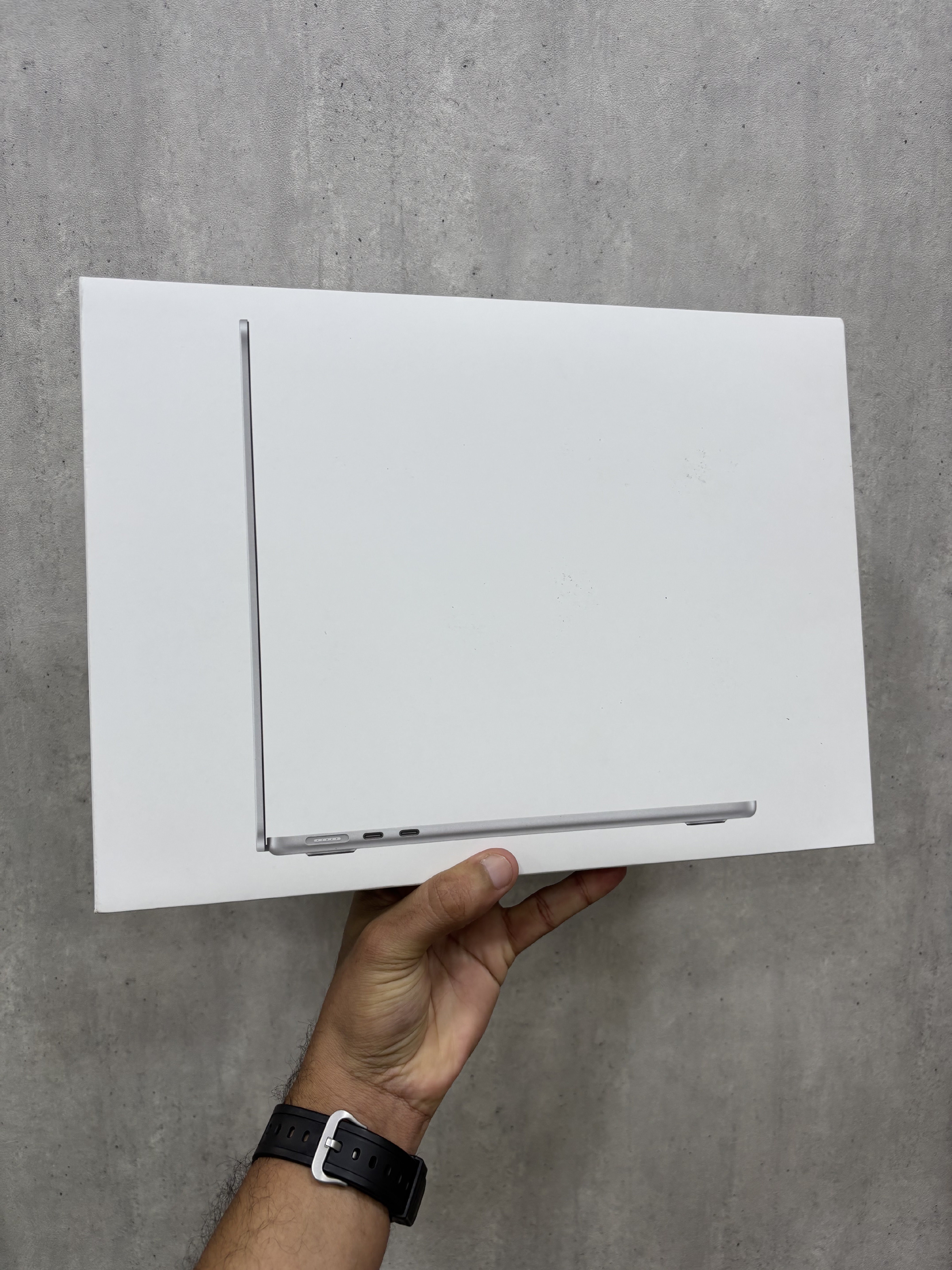celulares y tabletas - MacBook Air 13” M4-•	512GB SSD
	•	16GB RAM