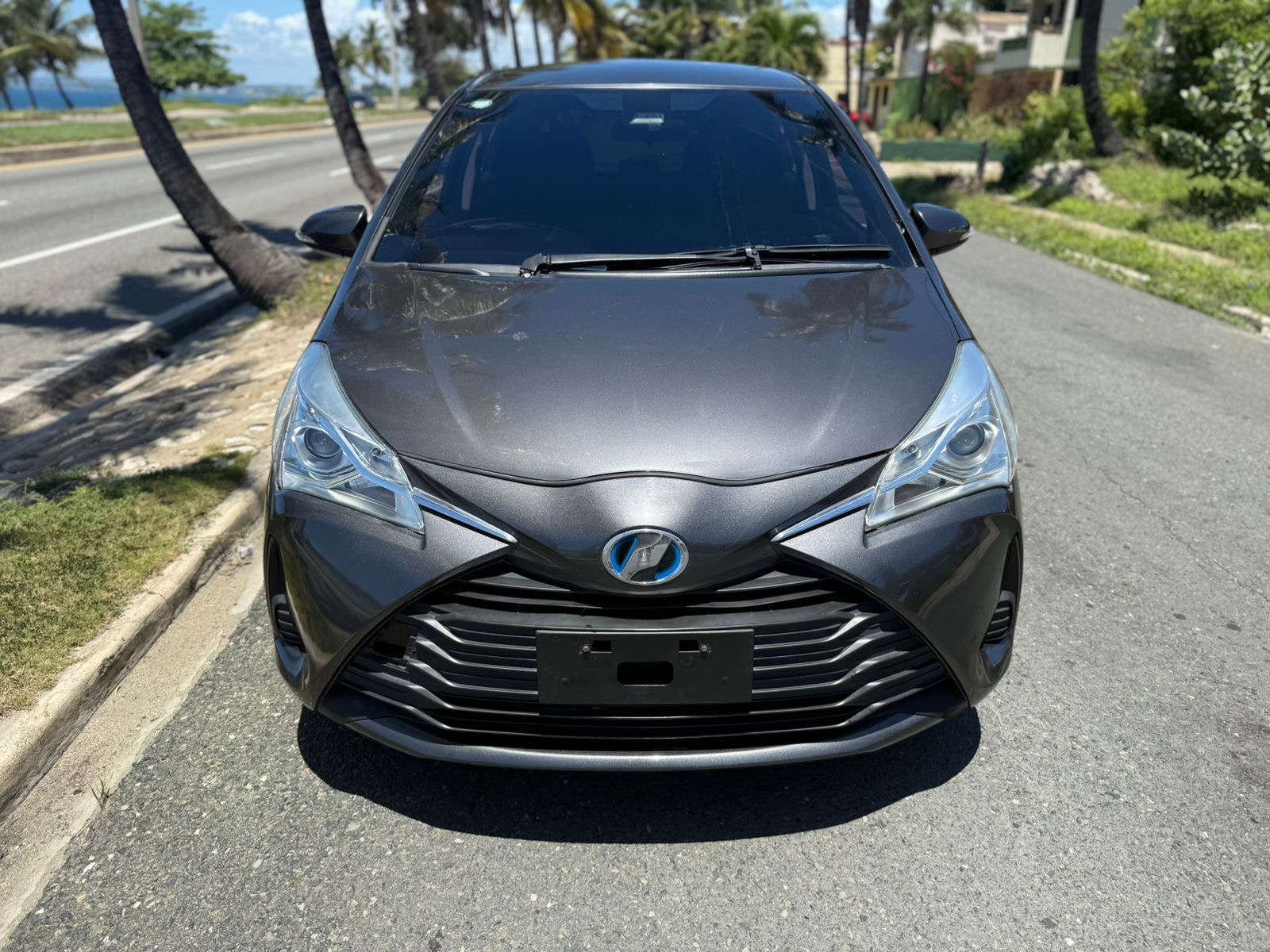 carros - Toyota Vitz 2018