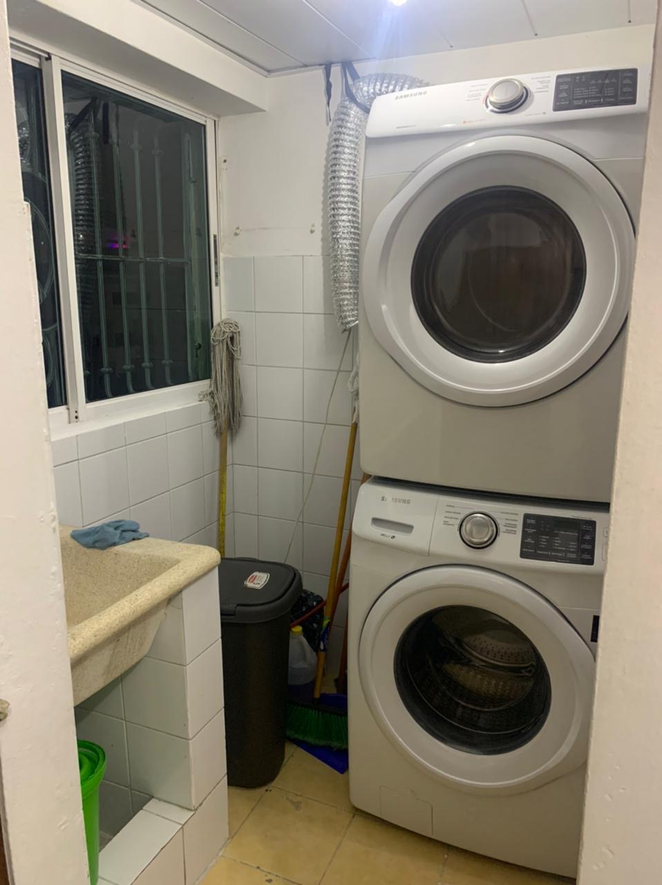 apartamentos - Apto en Naco de 2 Hab amueblado  3