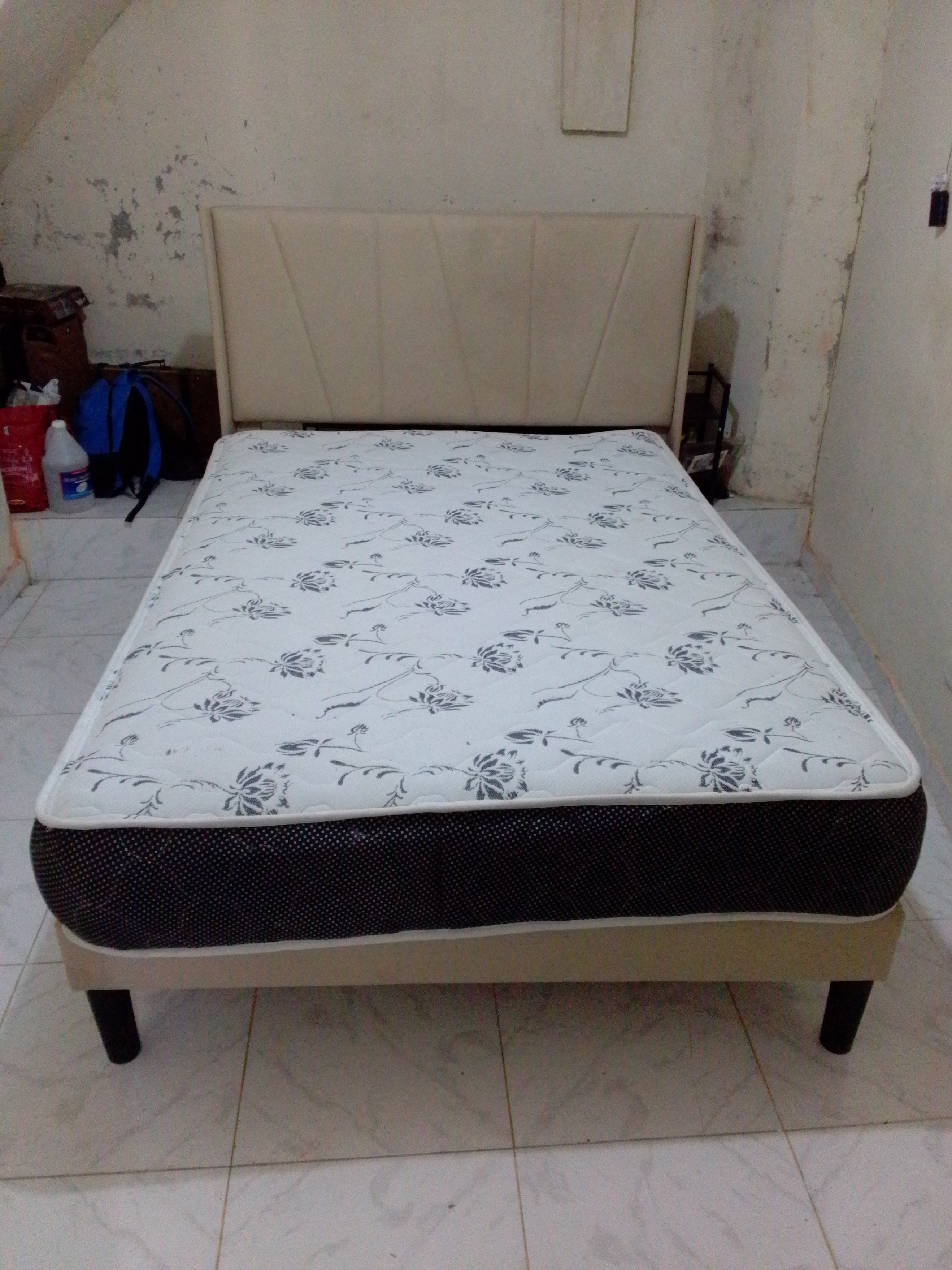 muebles y colchones - Venta de base de Cama completa con colchón  1