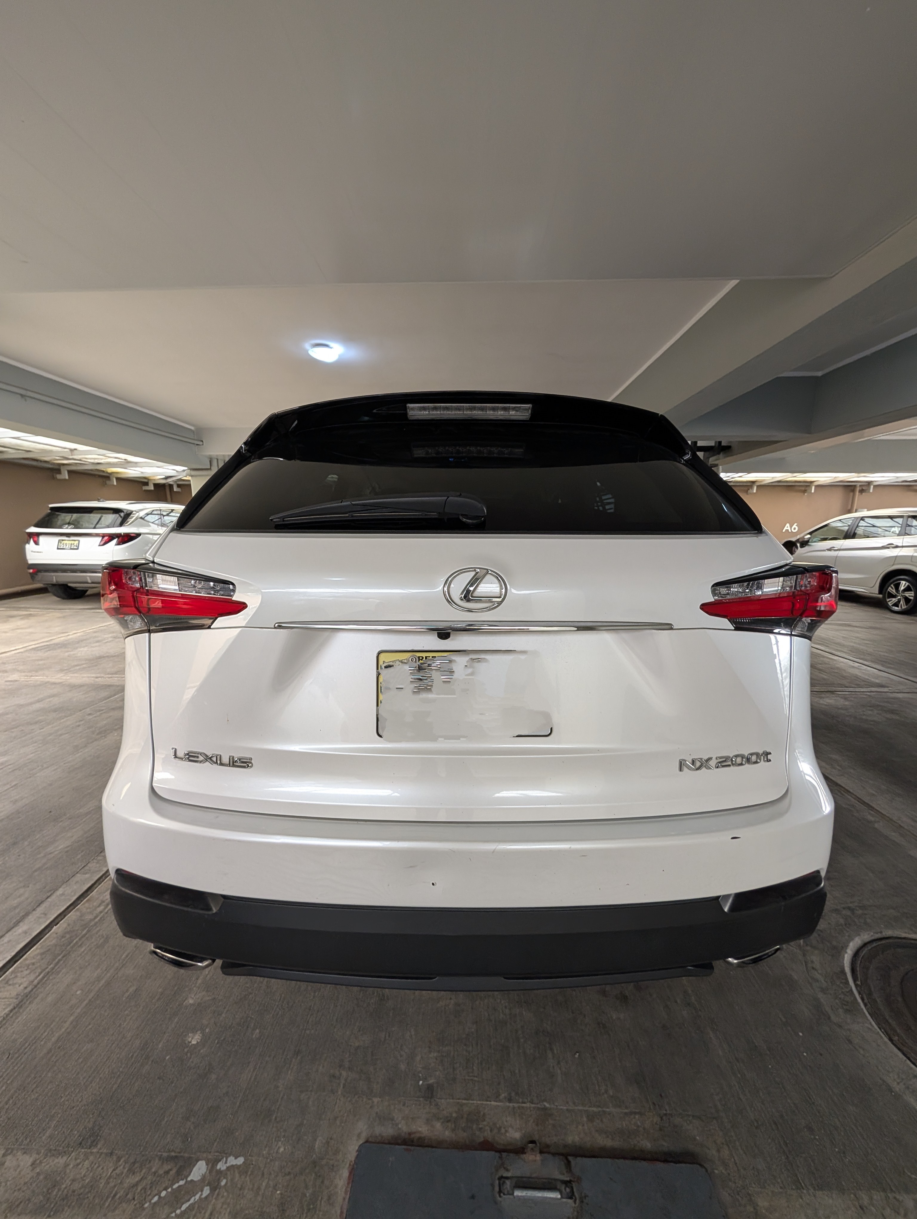 jeepetas y camionetas - Lexus NX200T de la casa único dueño con 36,000km 2