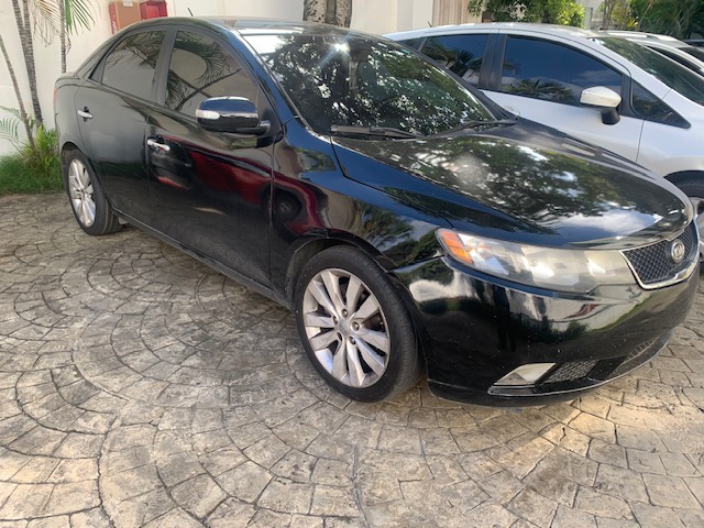 carros - KIA CERATO 2010