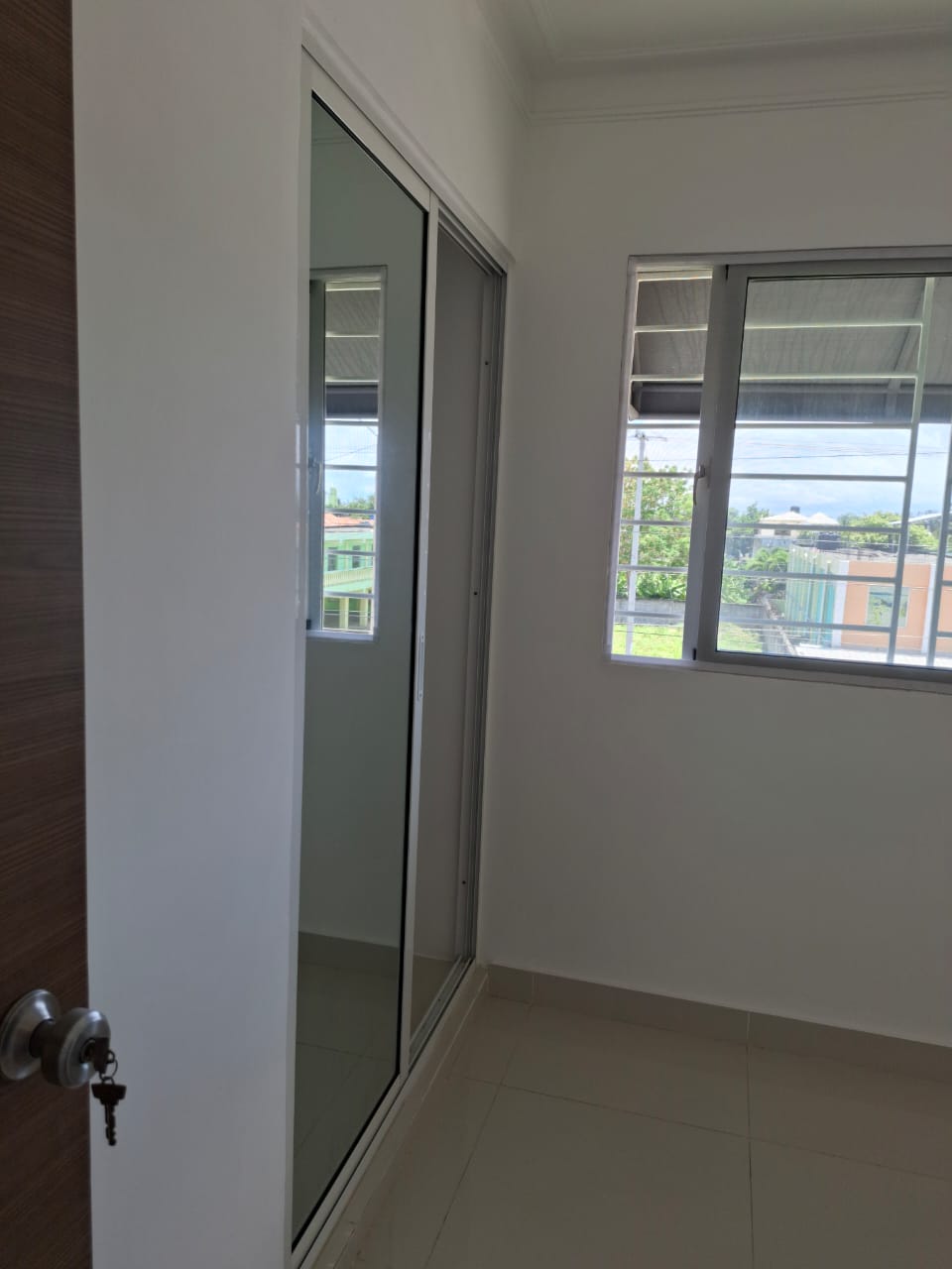 apartamentos - apartamento en alquiler con vista al mar  2