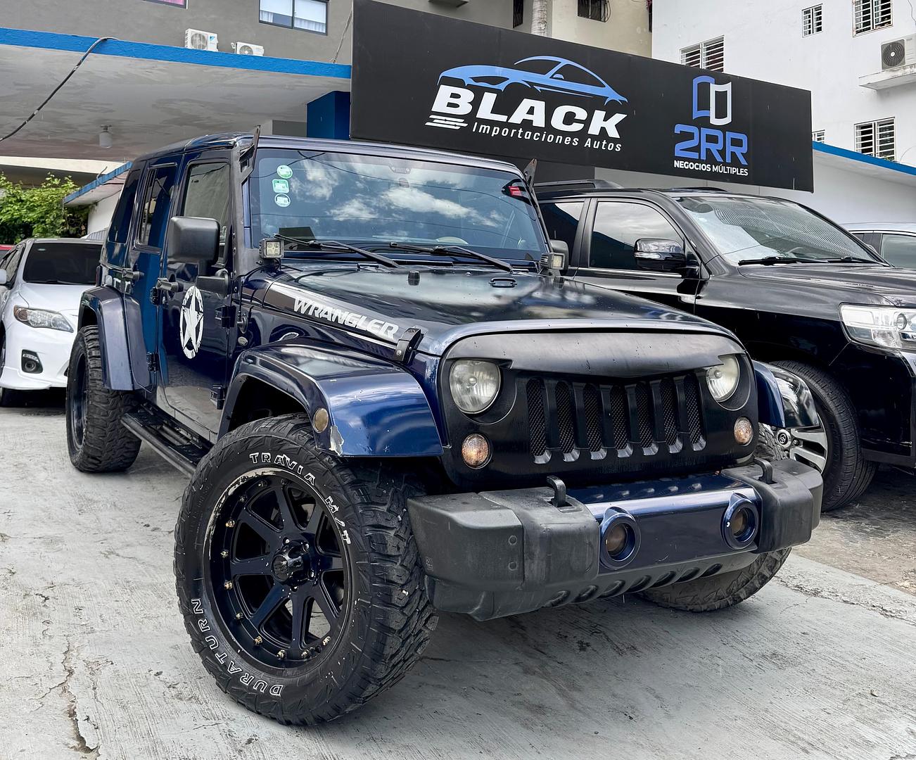 jeepetas y camionetas - Jeep Wrangle Sahara 2013 4x4