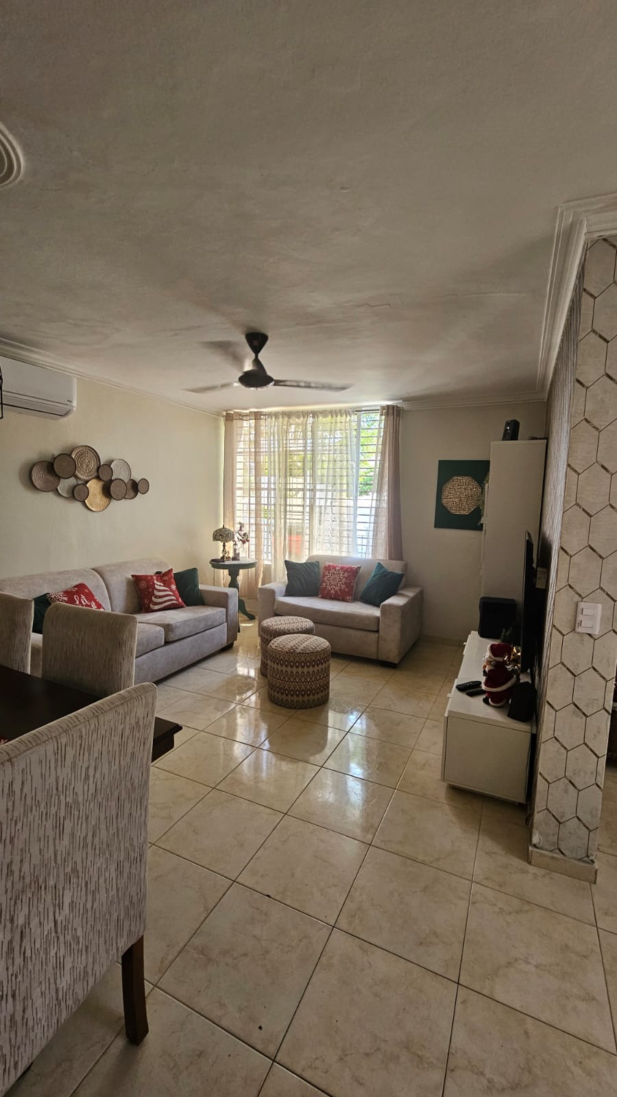 casas - VENDO CASA EN LA AV. INDEPENDENCIA  7