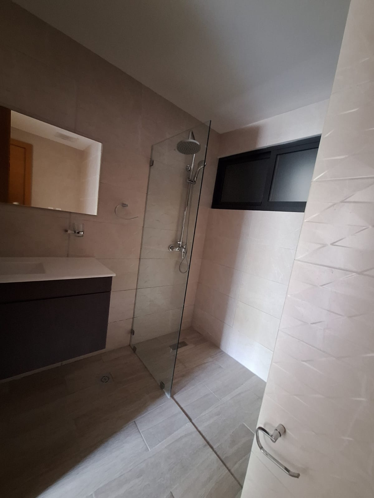 apartamentos - Rento apartamento nuevo con piscina en gazcue  6