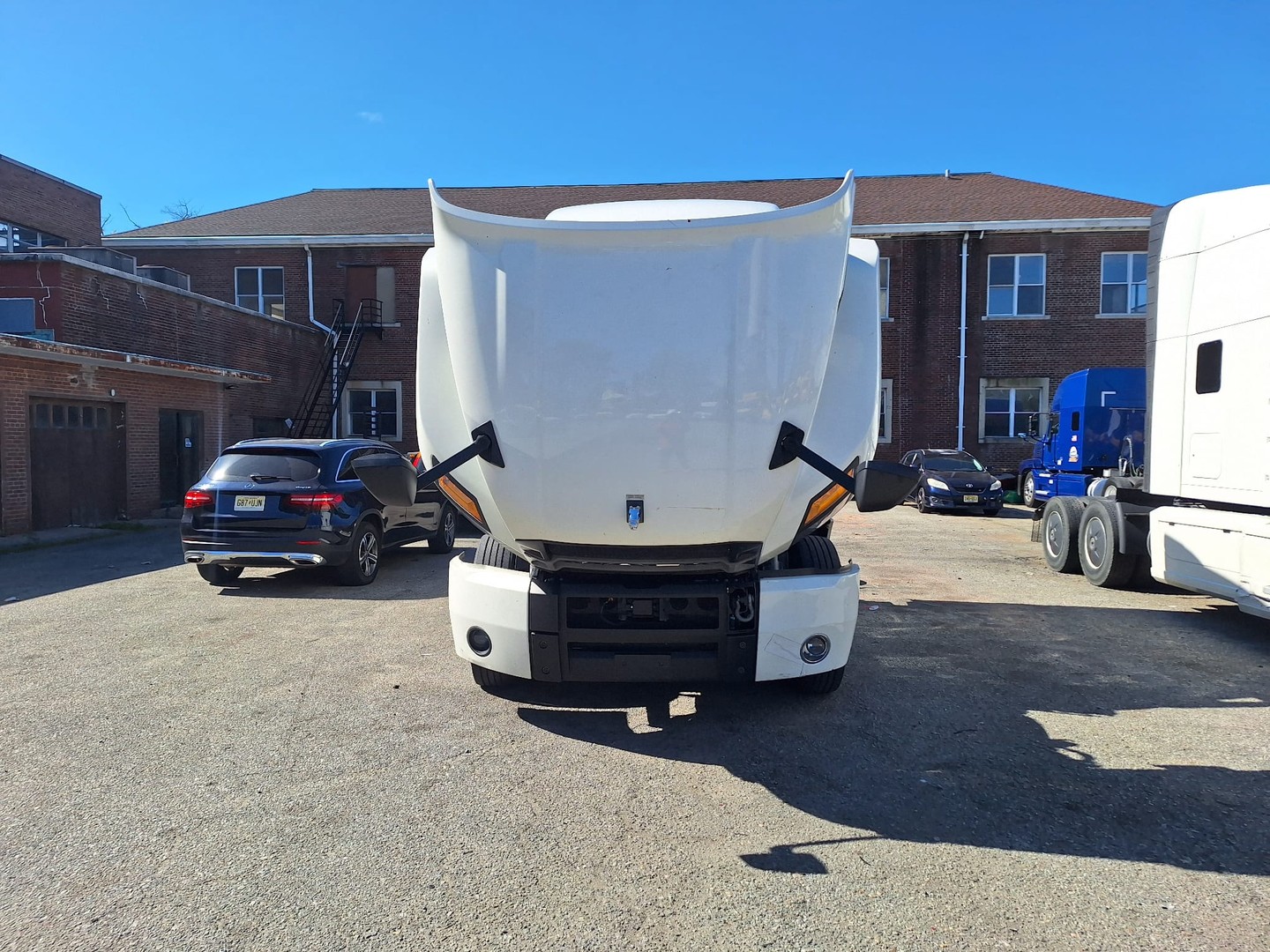camiones y vehiculos pesados - Mack anthem 2019  motor MP 8  9