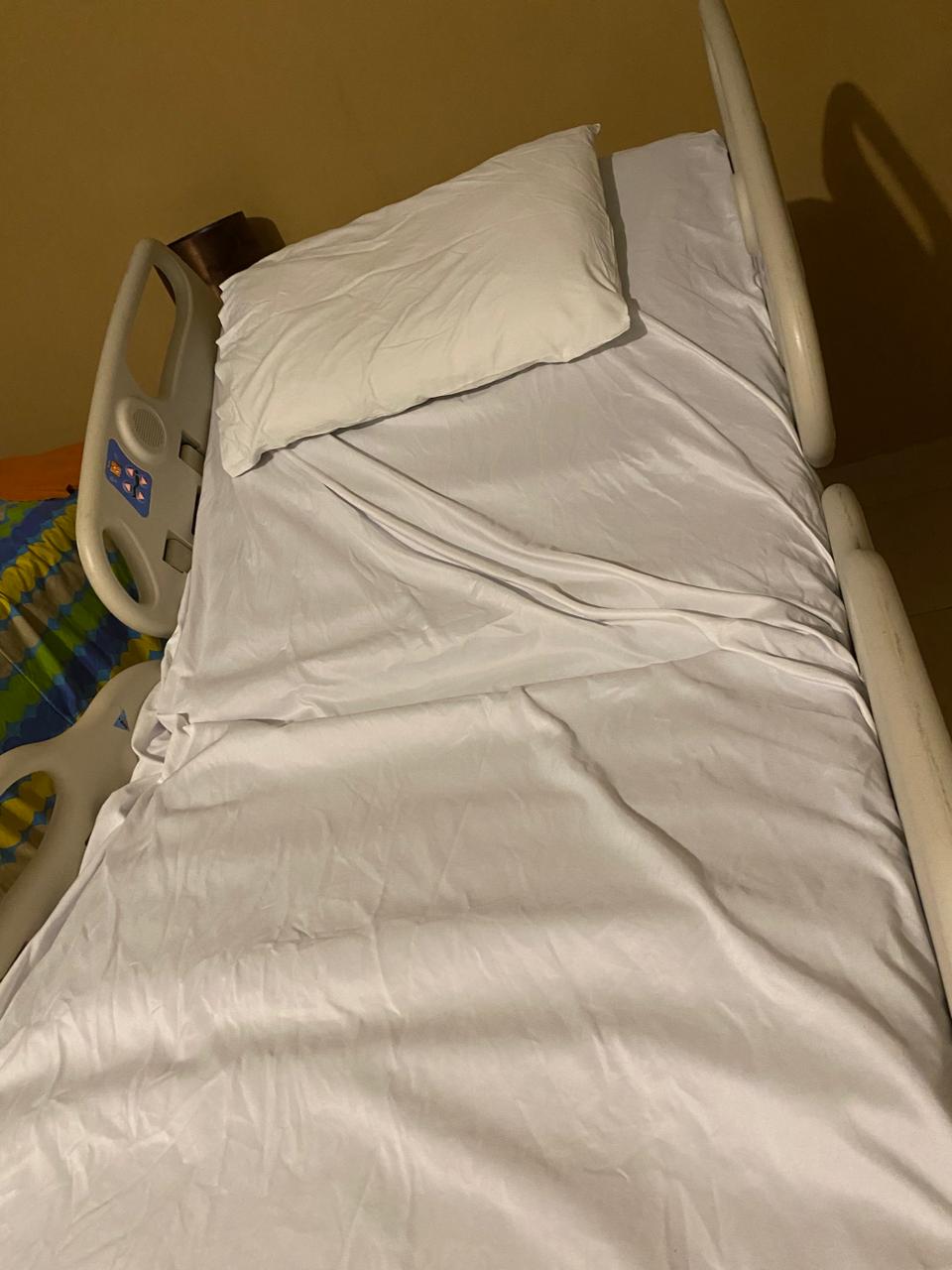 equipos profesionales - Cama de posicion electrica. 3