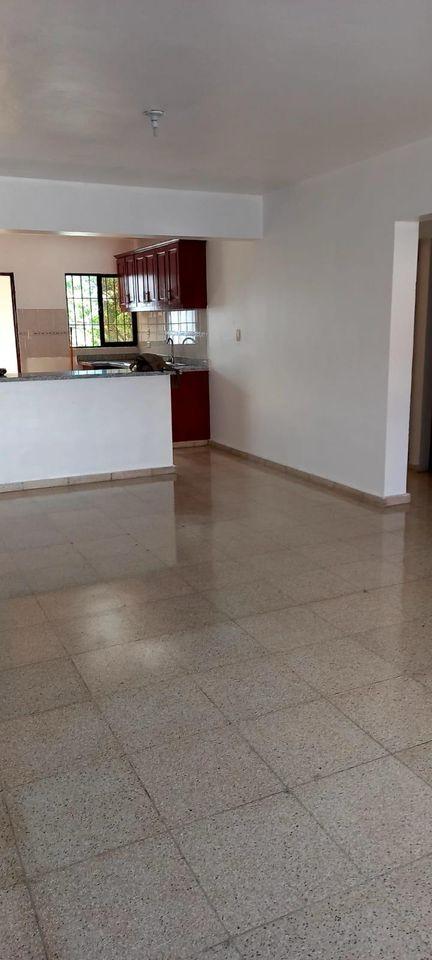apartamentos - Espacioso Apartamento en Altos del parque  4