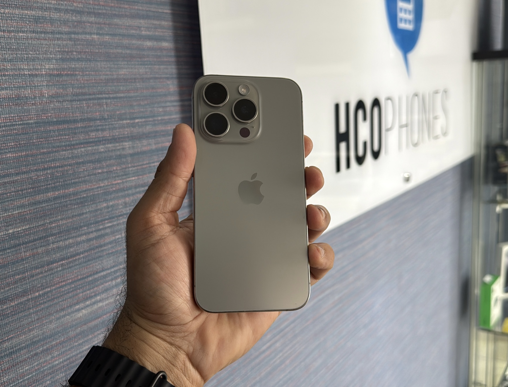 celulares y tabletas - iPhone 15 Pro 128GB Natural Como Nuevo RD$ 50,000 