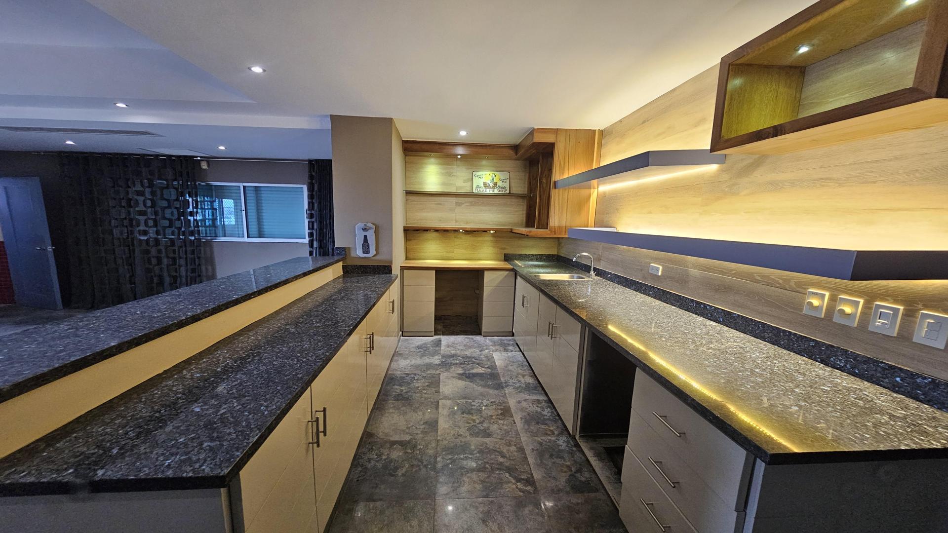 penthouses - Penthouse de 3 niveles en Bella Vista 8