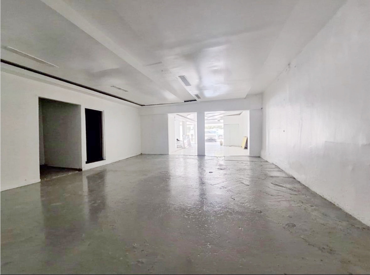 oficinas y locales comerciales - Local primer nivel  2