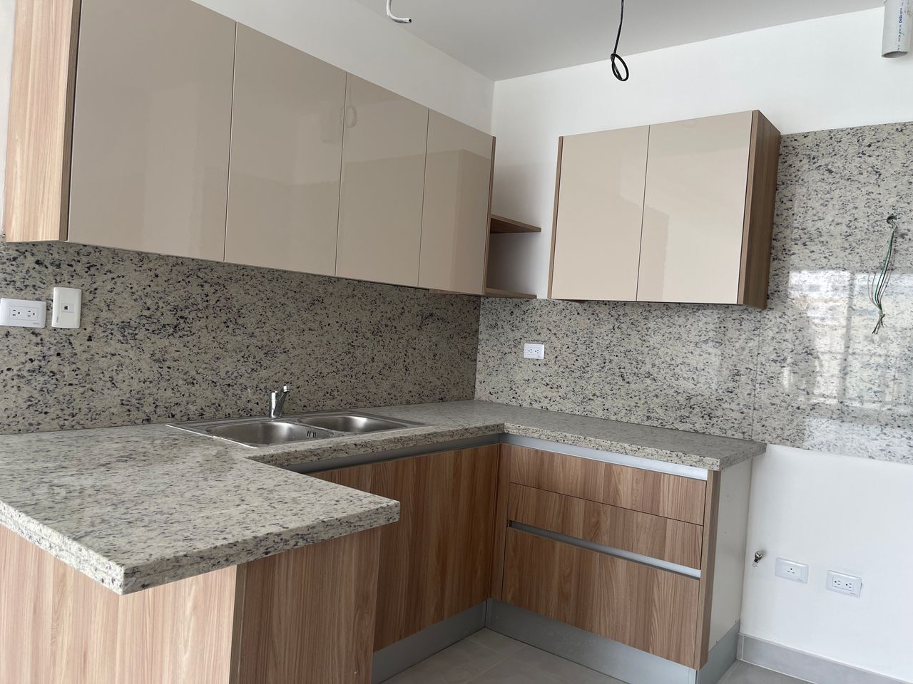 apartamentos - Apartamento en renta en Evaristo Morales  5