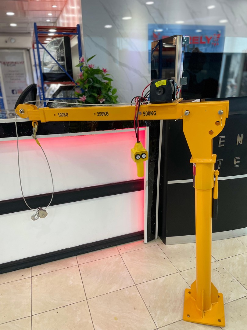 equipos profesionales - Grua montacargas electrica giratoria de 3000lbs 2
