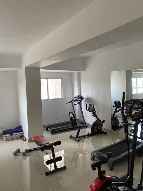apartamentos - Naco 2do piso 2 habitaciones 2 banos 2 parqueos  6