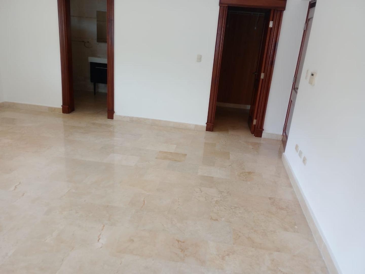 apartamentos - Apartamento en alquiler – 2do piso – 355 m² Totales
 4