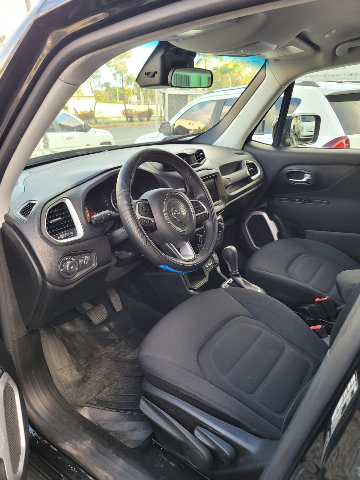 jeepetas y camionetas - Jeep Renegade Latitude 2020 7