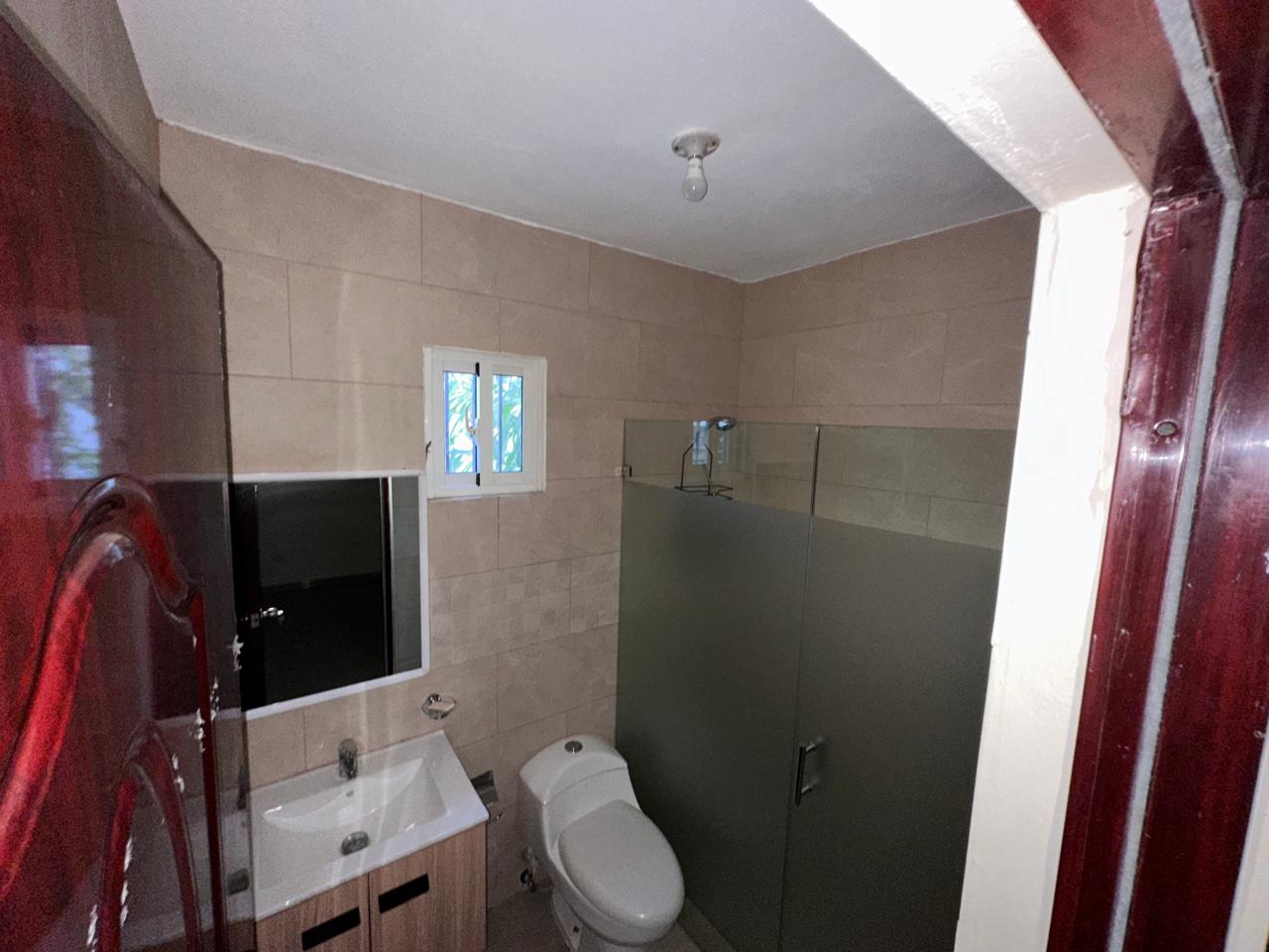 casas - Rento casa en Aut. San Isidro 6