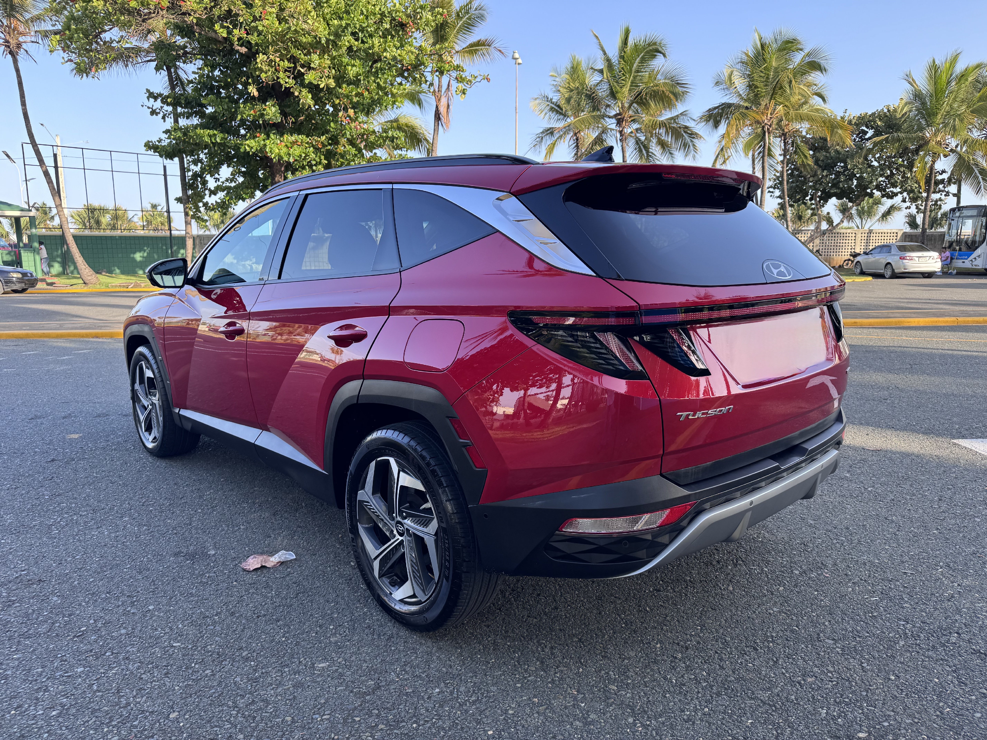 jeepetas y camionetas - HYUNDAI TUCSON LIMITED AWD 3