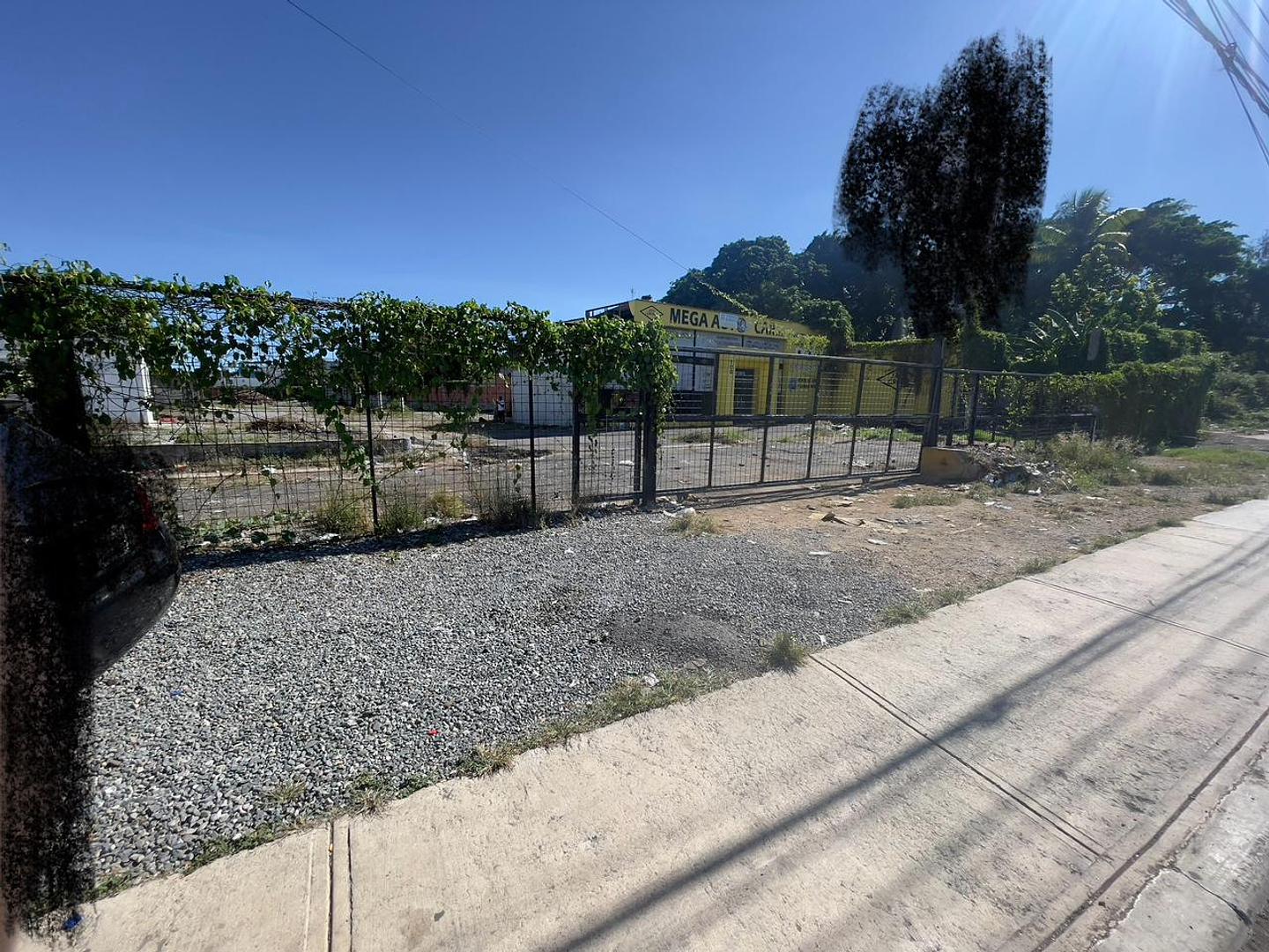 solares y terrenos - se vende o se alquila terreno en autopista san isidro sto domingo este... 