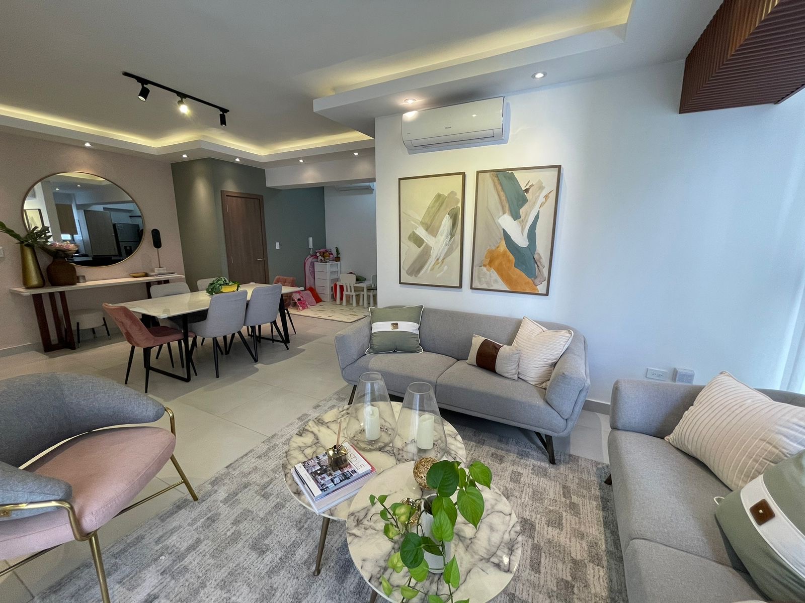 apartamentos - Vendo naco oportunidad dos habitaciones dos parque 1