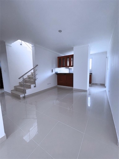 apartamentos - Vendo en villa María santiago un PH. 8