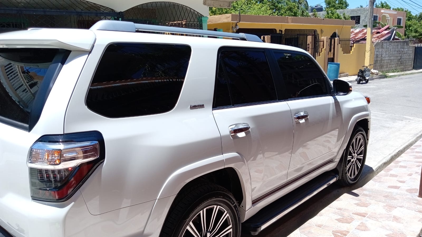 jeepetas y camionetas - TOYOTA 4RUNNER 2024 LIMITED 9