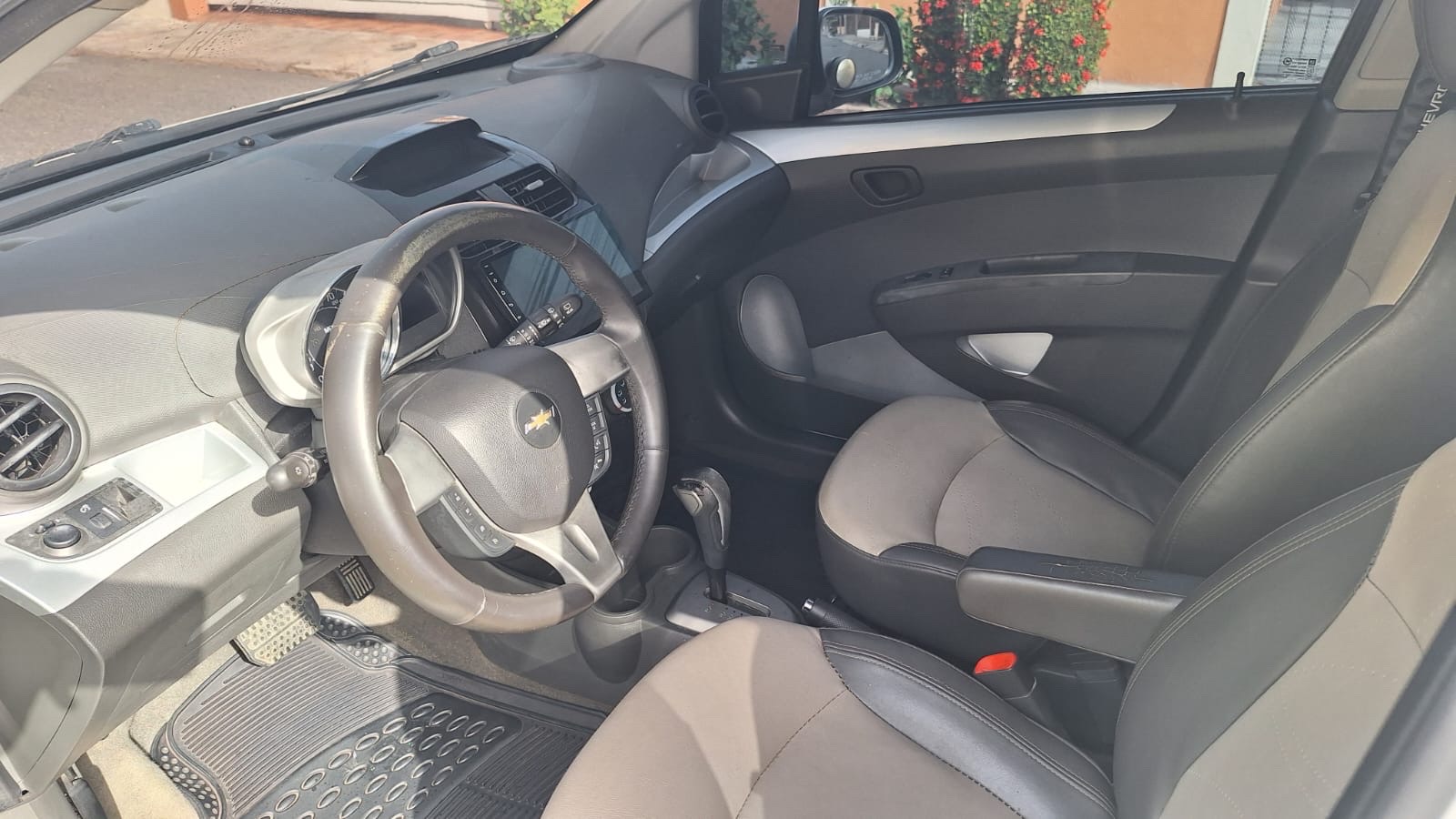 carros - Vendo Chevrolet spark 2014 LT nuevo sin detalles  5