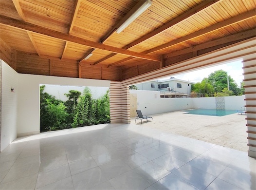 apartamentos - Quinto nivel de venta en Los llanos de Gurabo 5