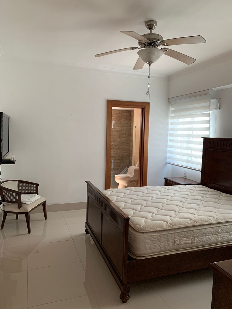 apartamentos - ALQUILO AMPLIO Y COQUETO  APTO AMUEBLADO  DE 1 HAB, REBAJADO DE PRECIO ( US$890 2