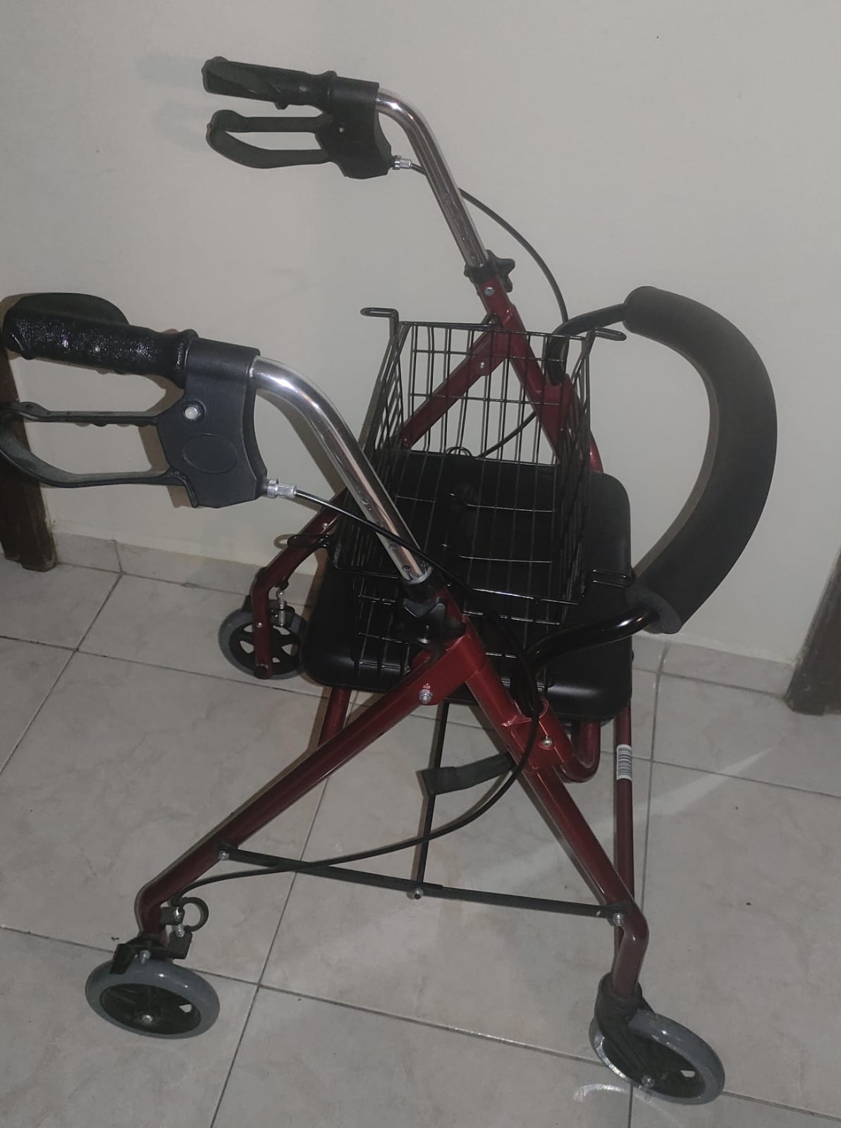 salud y belleza - Andador Plegable con asiento para adultos 2