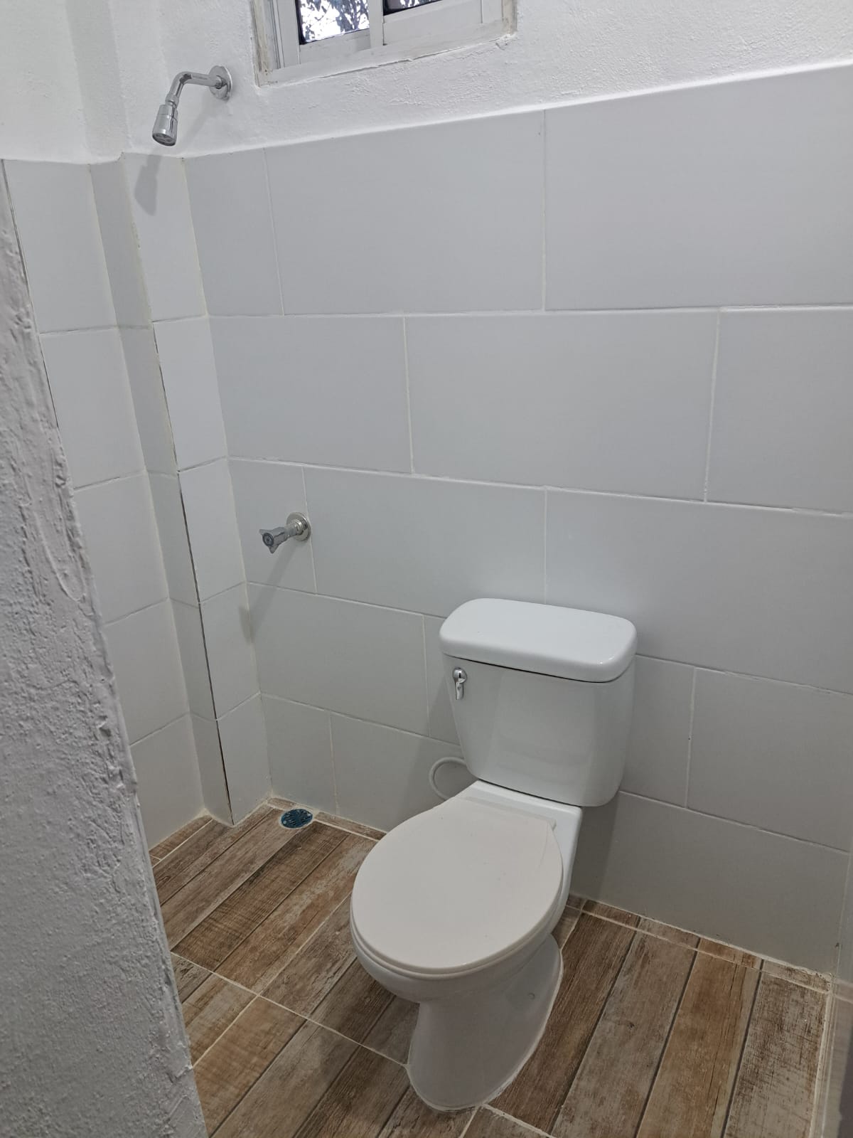 habitaciones y viviendas compartidas - Alquilo estudio/monoambiente 5