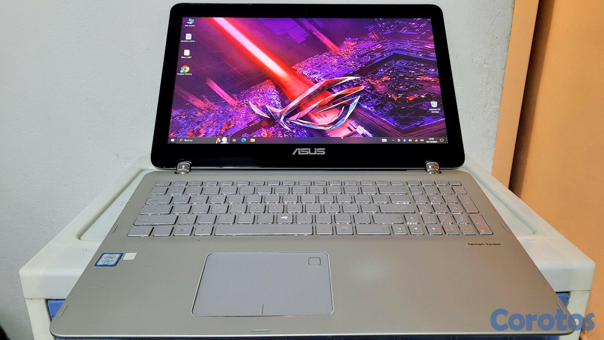 computadoras y laptops - Asus Touch 17 Pulg Core i7 7ma Gen Ram 16gb ddr4 Disco m2 512gb Full 1