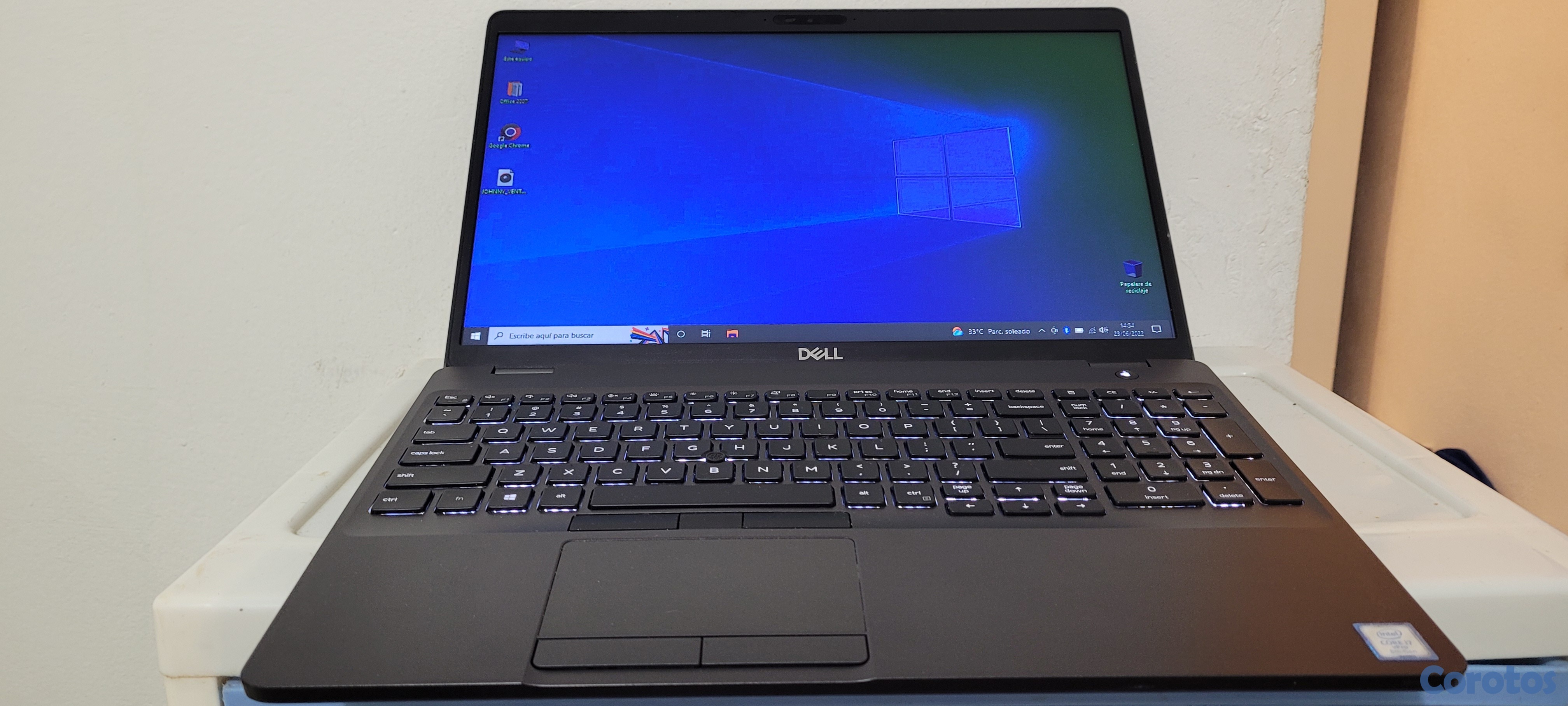 computadoras y laptops - Dell 5500 Touch 17 Pulg Core i5 8va Gen Ram 16gb ddr4 Disco 1000gb ssd Solido 2
