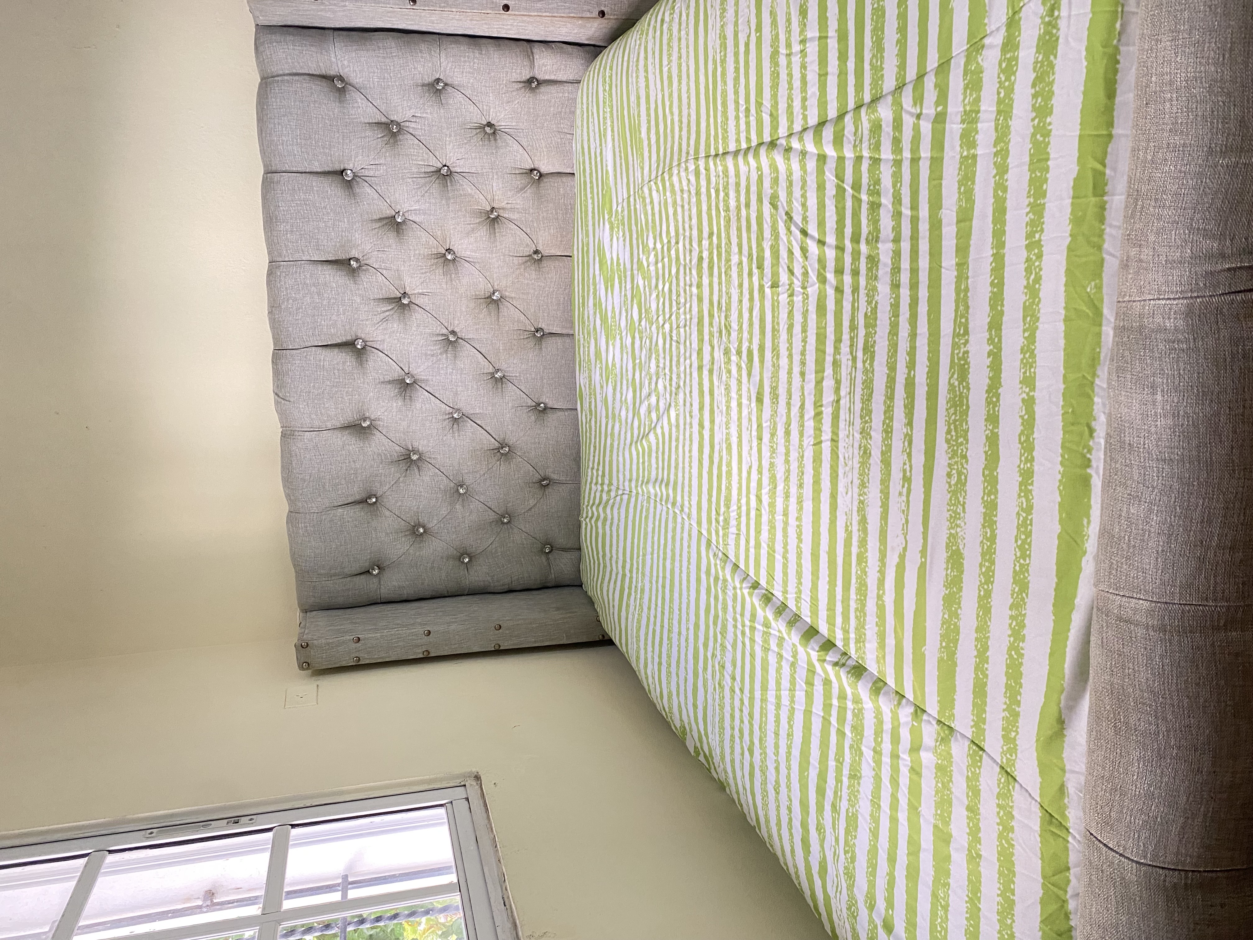 muebles y colchones - Se vende Cama completa  0